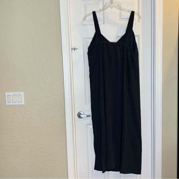 Forever 21 Plus Woven Black Sleeveless Dress Front Slit Size 2X - Picture 2 of 10